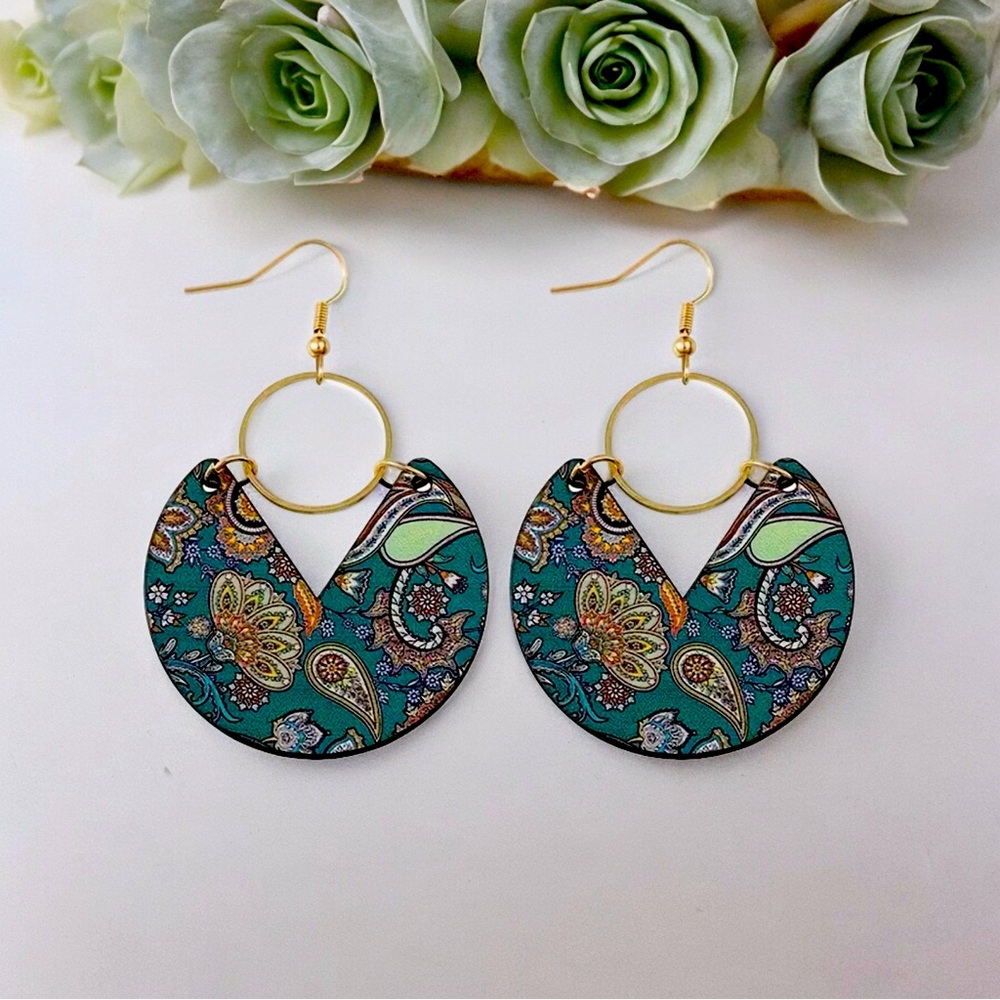 Vibrant Geometric Unique Shape Line Accents Delicate Flower Pattern Earrings